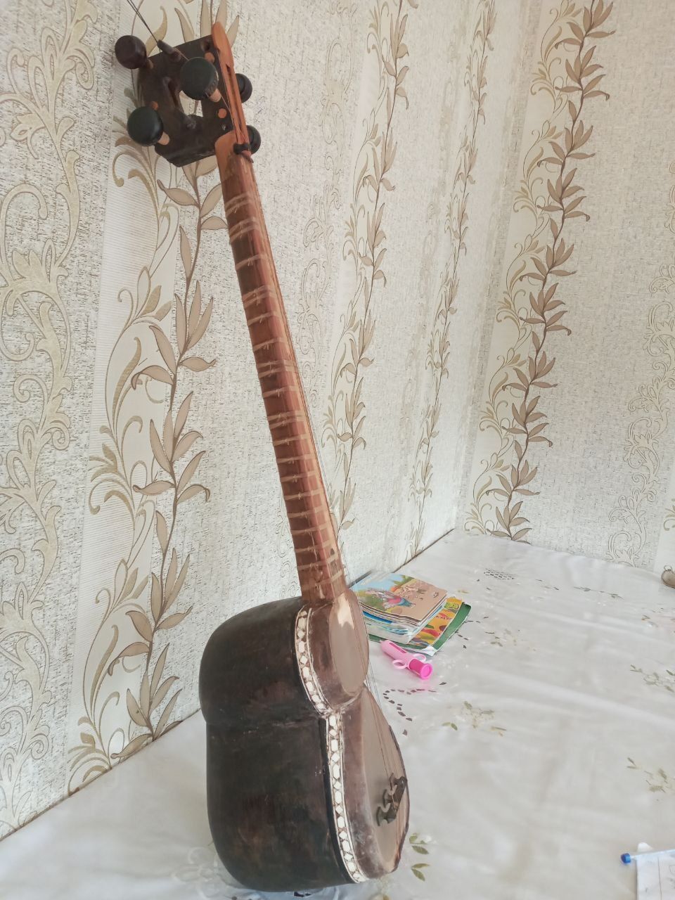 Музыкалный инструмент Тор сотилади