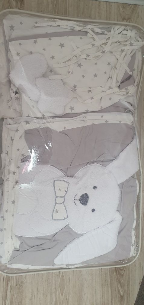 Бебешки спален комплек с обиколници, протектори за матрак 60/120