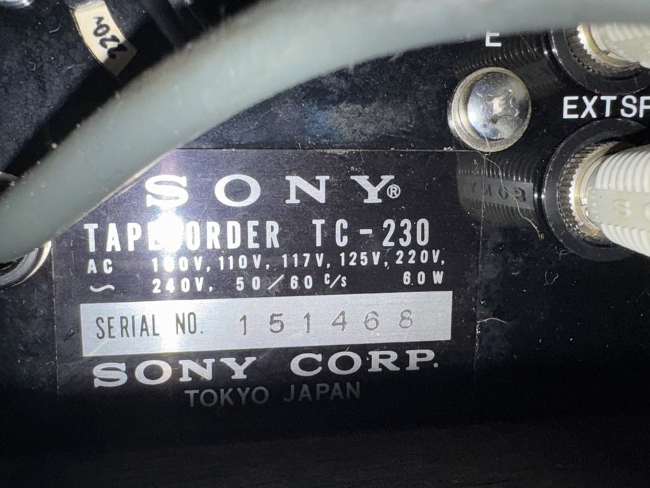 Magnetofon Sony Solid State Stereo Center 230 Recorder !