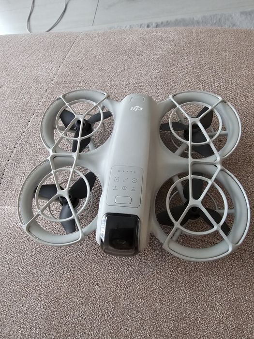 Drona DJI Neo impecabila
