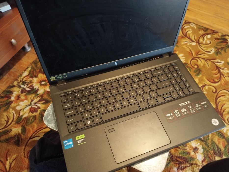 Продам игровой ноутбук Aser nitri v 15