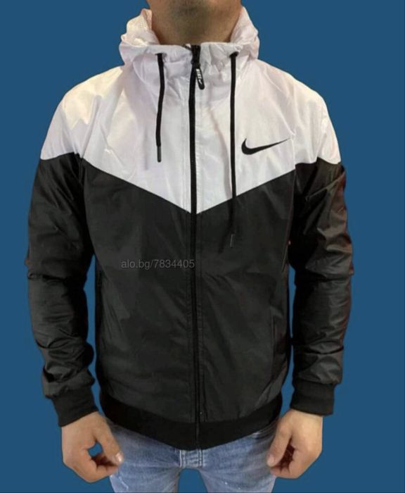 Мъжка ветровка Nike