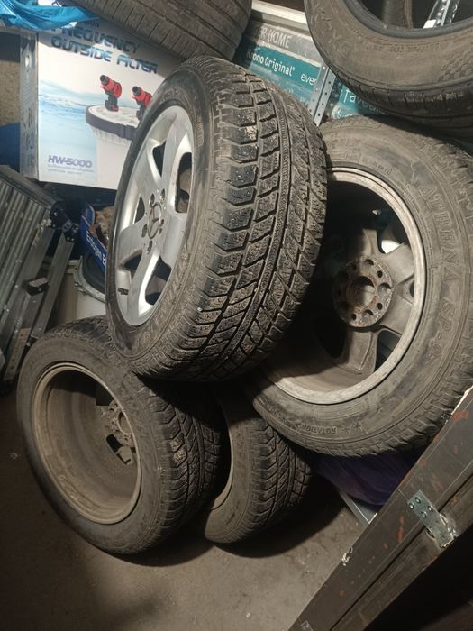 Джанти със зимни гуми 225/55R16 5x112 мм.