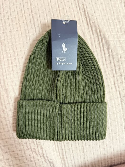 Vând Căciuli (Calvin Klein, The North Face și Polo By  Ralph Lauren)