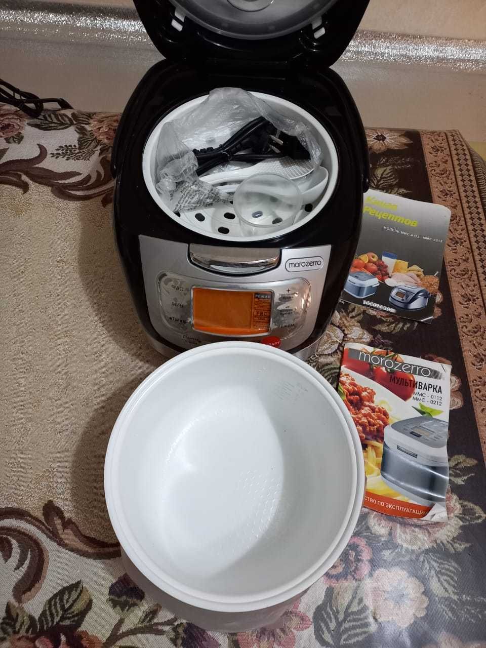 Продаётся мультиварка.