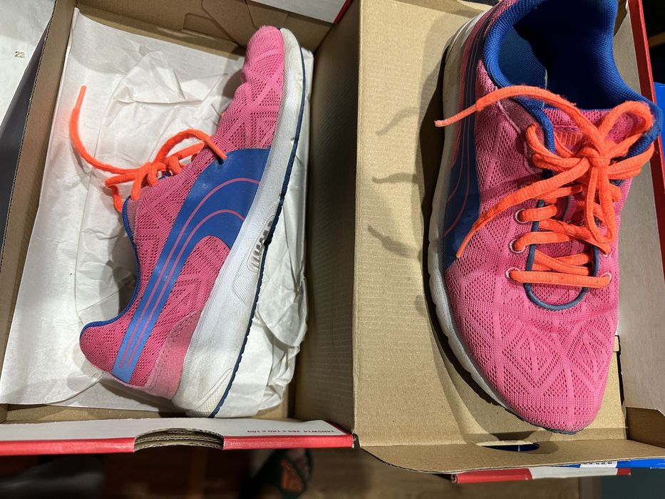 Adidasi Jordan , Vans , Adidas , Converse , Puma. Pret pt tot lotul.