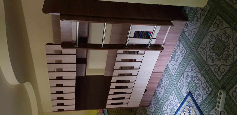 Двухярусная манеж кровать