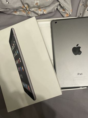 iPad mini 16GB серый