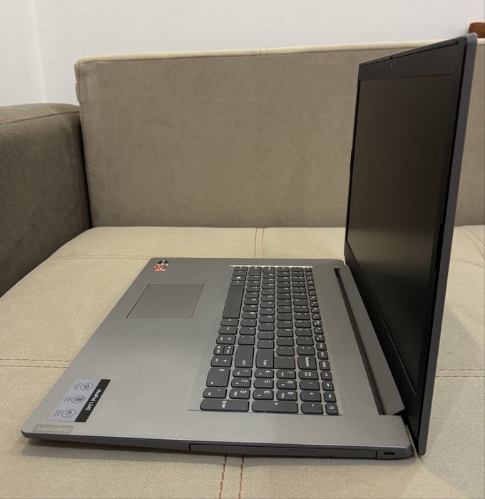 ~Laptop Idea-Pad L340-17API