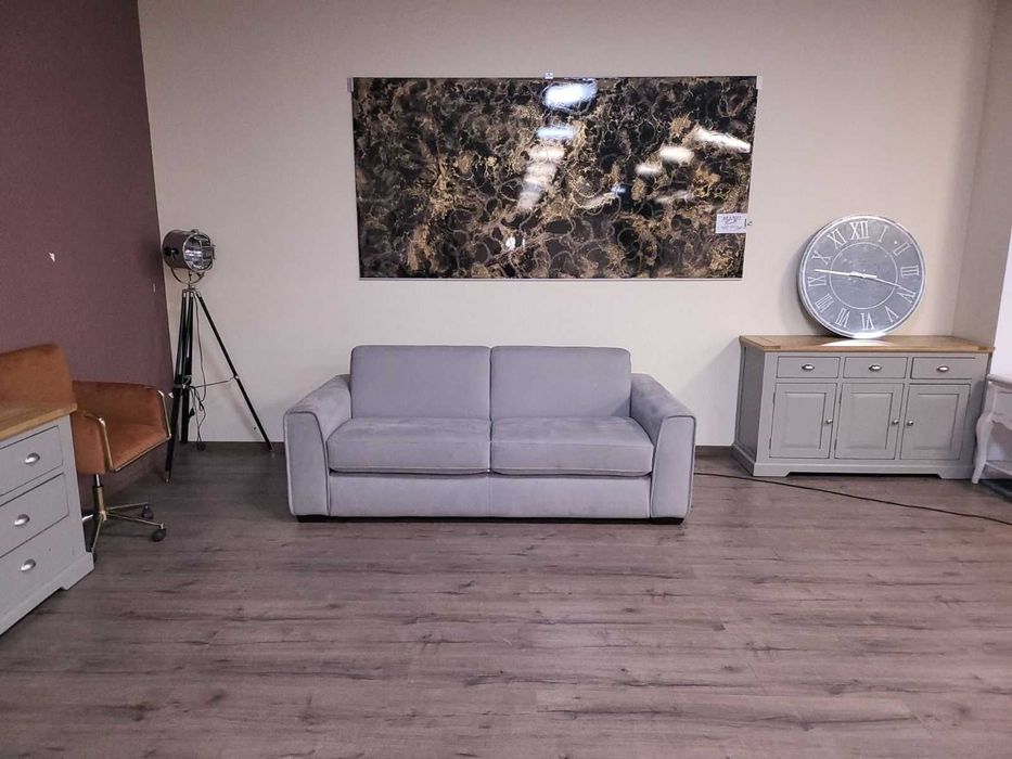 Италиански светло сив диван тройка от плат с функция сън