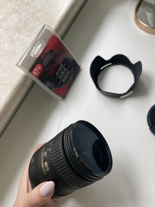 Обектив Nikon AF-S DX Nikkor 16-85mm F/3.5-5.6 G ED VR