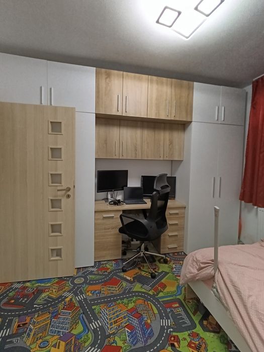 PROPRIETAR VAND Apartament cu 3 camere- Giroc