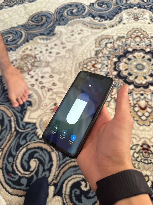 Iphone 11 yaxshi holatda