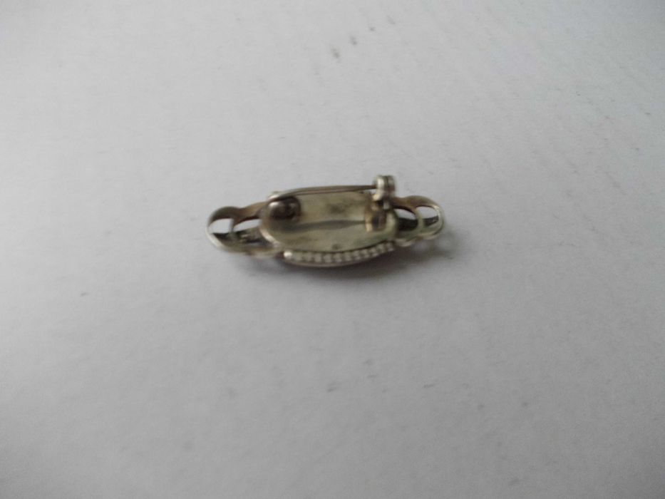 Brosa veche din argint cu onyx si markasite 4