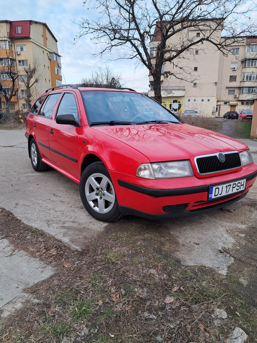 Skoda Octavia laurin&klement 2.0 benzină + GPL  .. negociabil