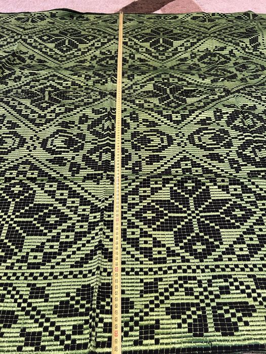 Covor țesut,impecabil