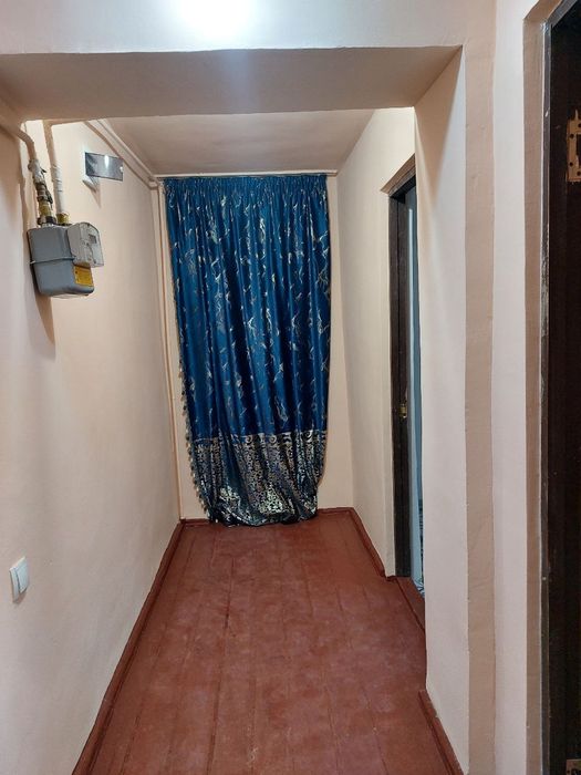 Квартира сотилади 3 хонали