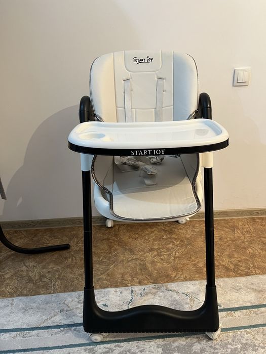 Детски тамақтанатын үстел сатылады