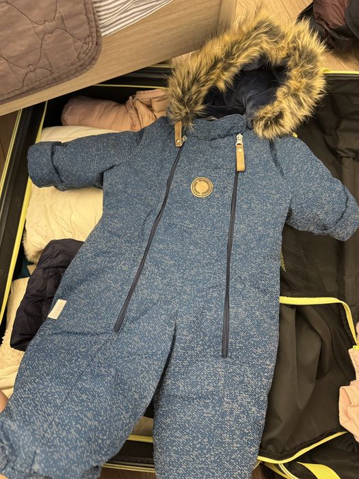 Зимний комбинизон (новая, одевали только на выписку)