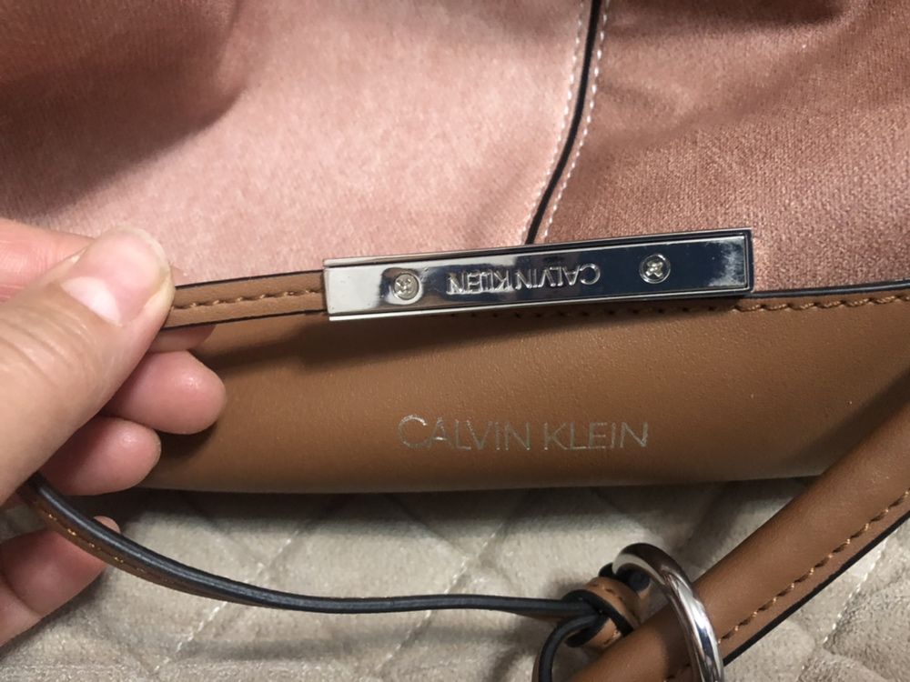 Продам сумку CALVIN KLEIN