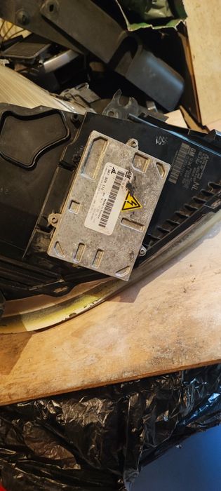 Фарове за Опел Зафира б