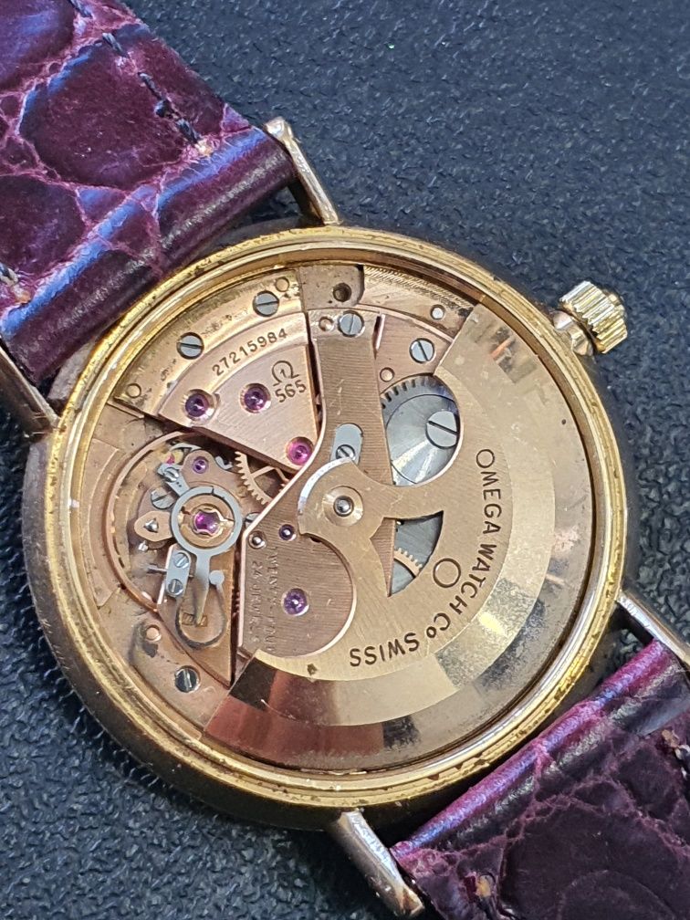 Omega 18k automatic cal.565