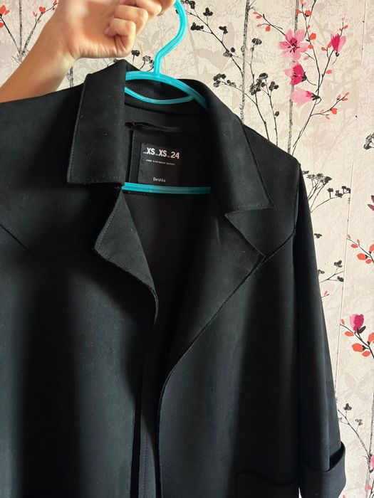 Cardigan negru..