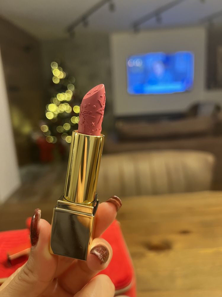 Козметика Estee Lauder