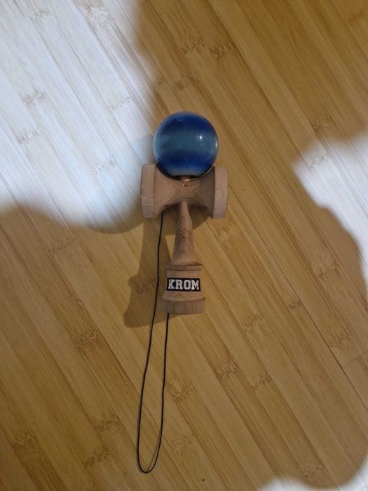 Kendama build (cititi descrierea)
