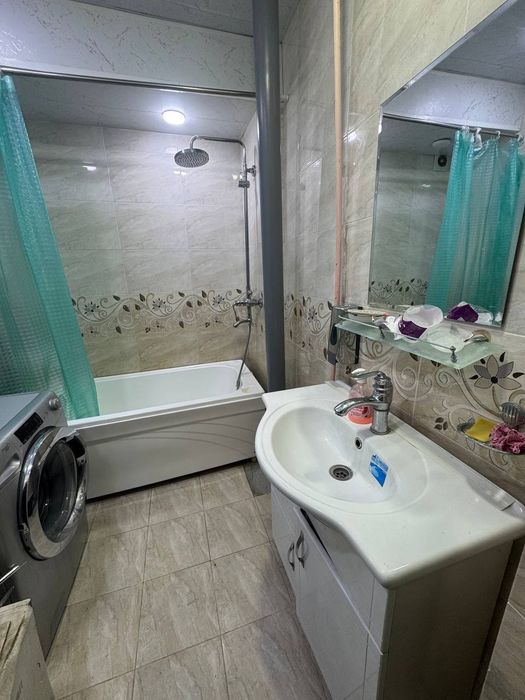 Чиланзар -20 ориентир: Корейская здания 3/4/9 Чистая квартира, 88 м²