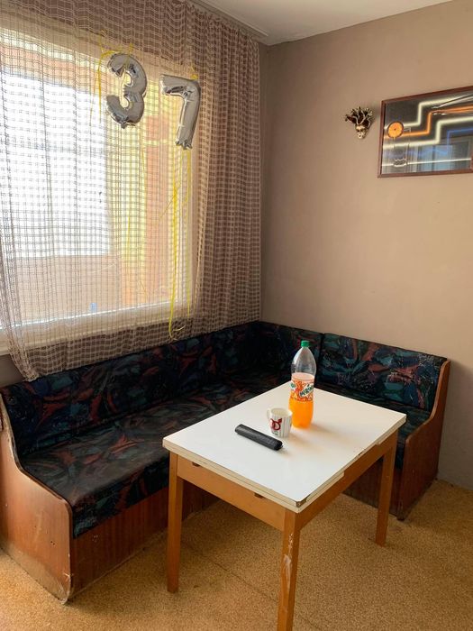 Дава се под наем Едностаен апартамент в Бургас, Меден рудник - зона В - 45 кв.м за 204 € - Снимка #4