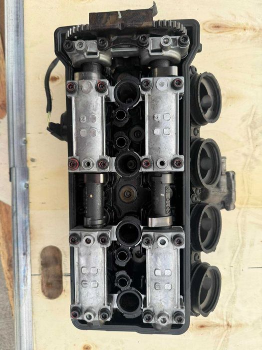 Оборудвана цилиндрова глава за Kawasaki ZX-10R 2008