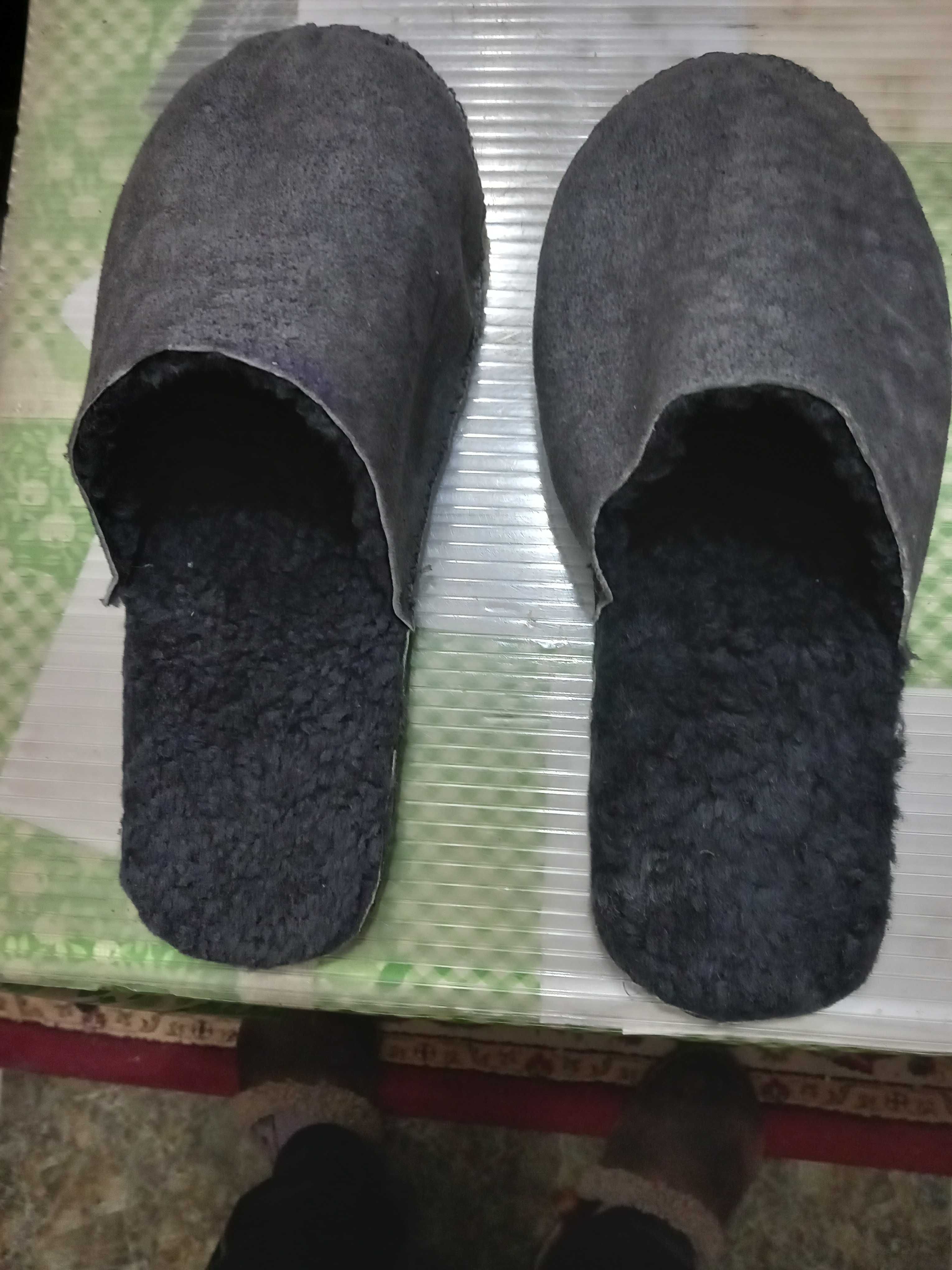 домашни чехли от естествена агнешка кожа