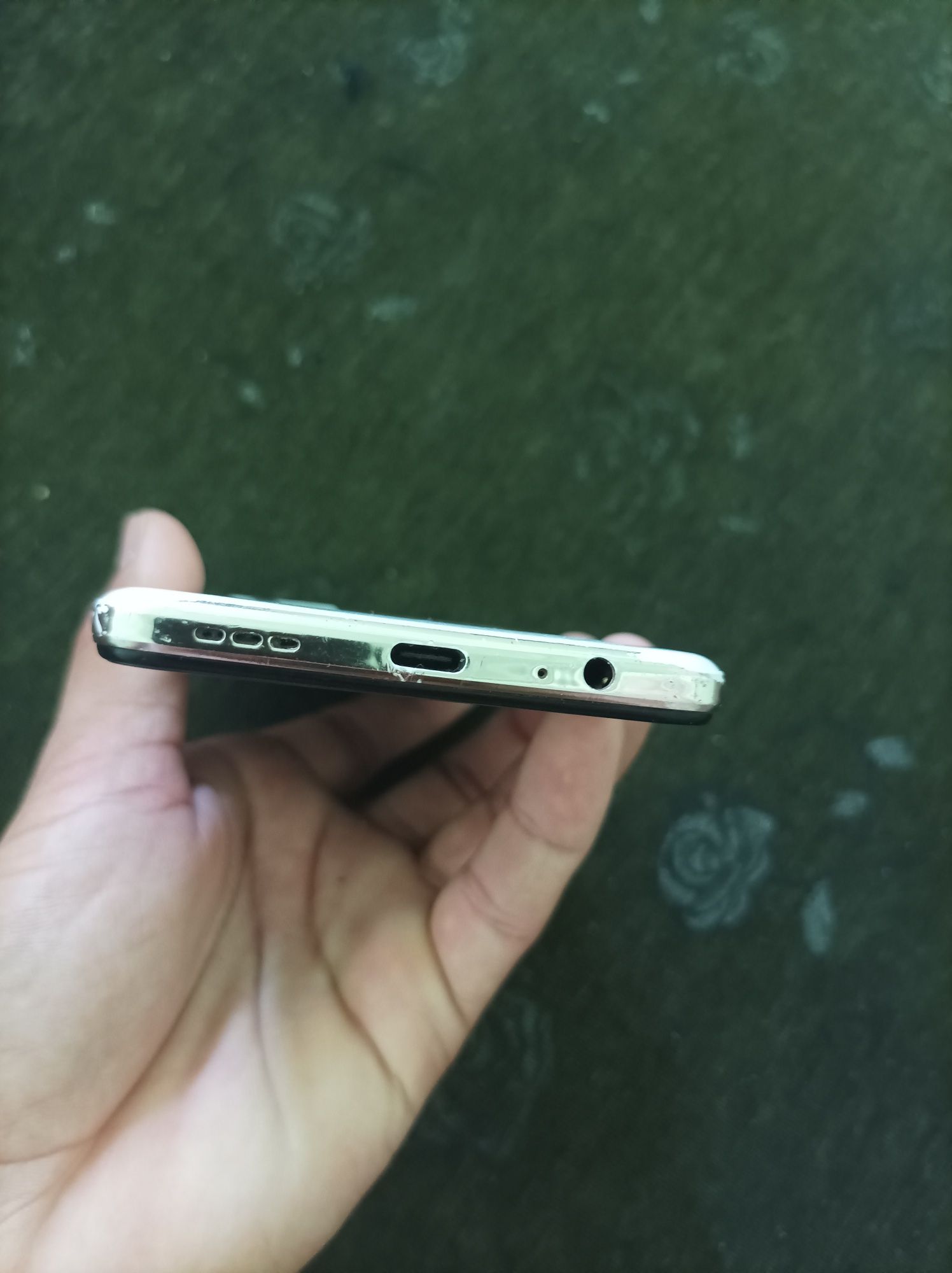 Tecno camon18p 8/128