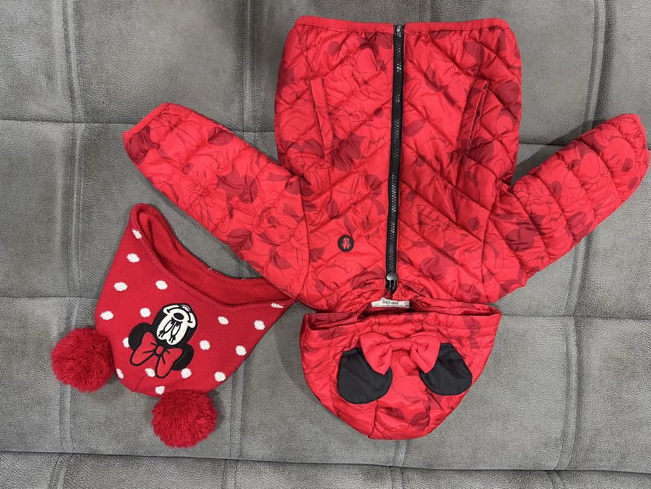 Комплект на девочку, 1-2 года,теплая шапочка и курточка.