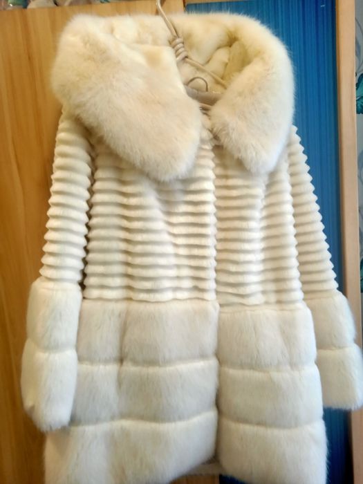 Продам детскую шубу