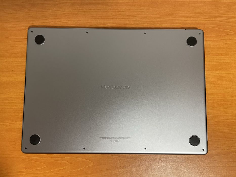 [93%bh] MacBook Pro 16 M1 Pro 1TB SSD 16GB RAM