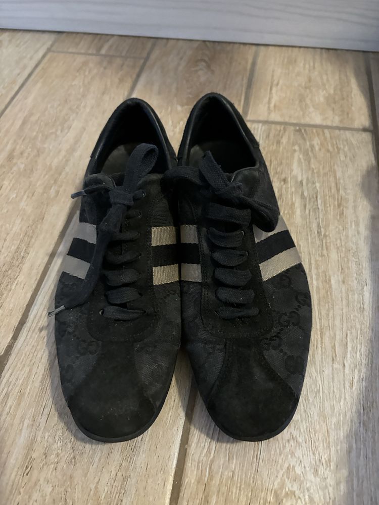 Adidasi Gucci marime 37