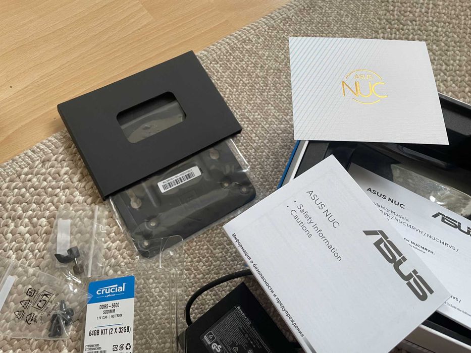 ASUS NUC 14 Pro / Intel Core Ultra 7 155H / 64GB DDR5 / 1TB NVMe