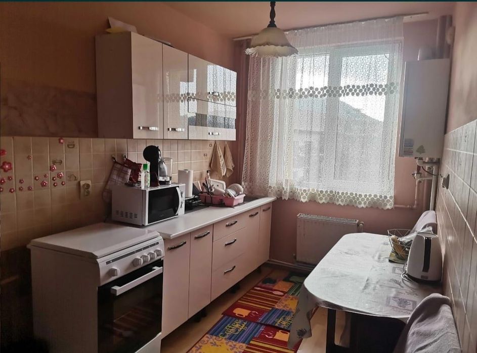 Inchirez apartament 2 camere ultracentral