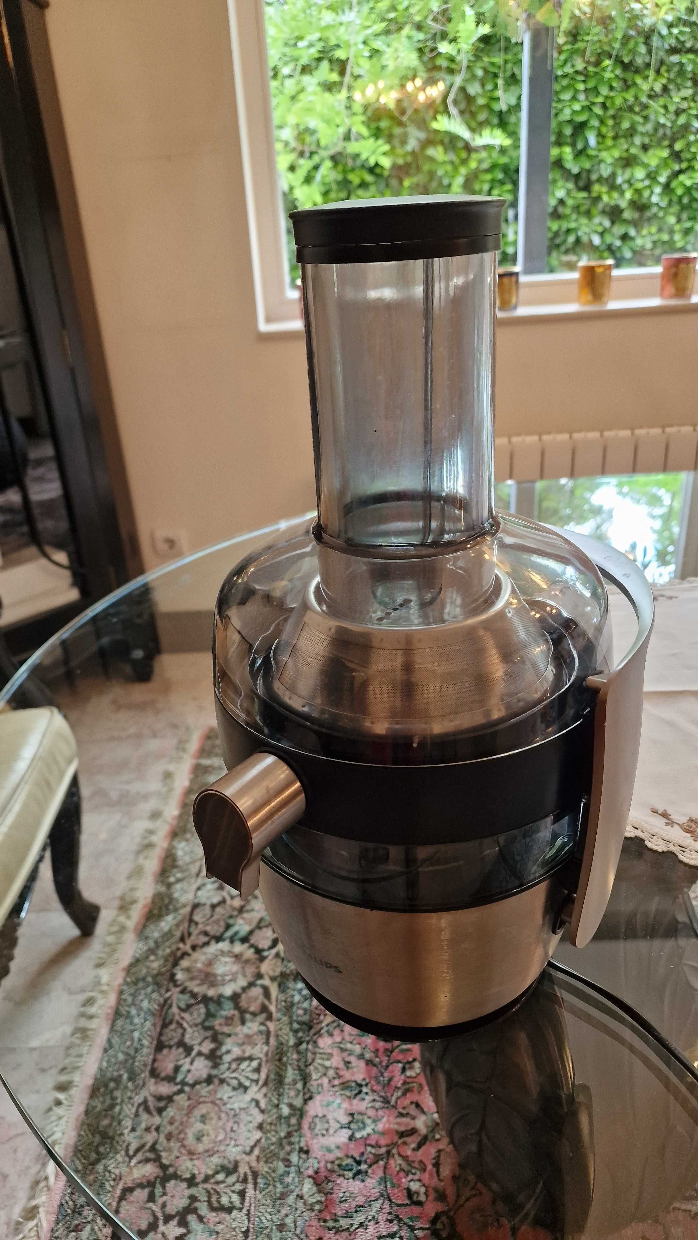 Сокоизстисквачка и Цитруспреса PHILIPS HR1922/21