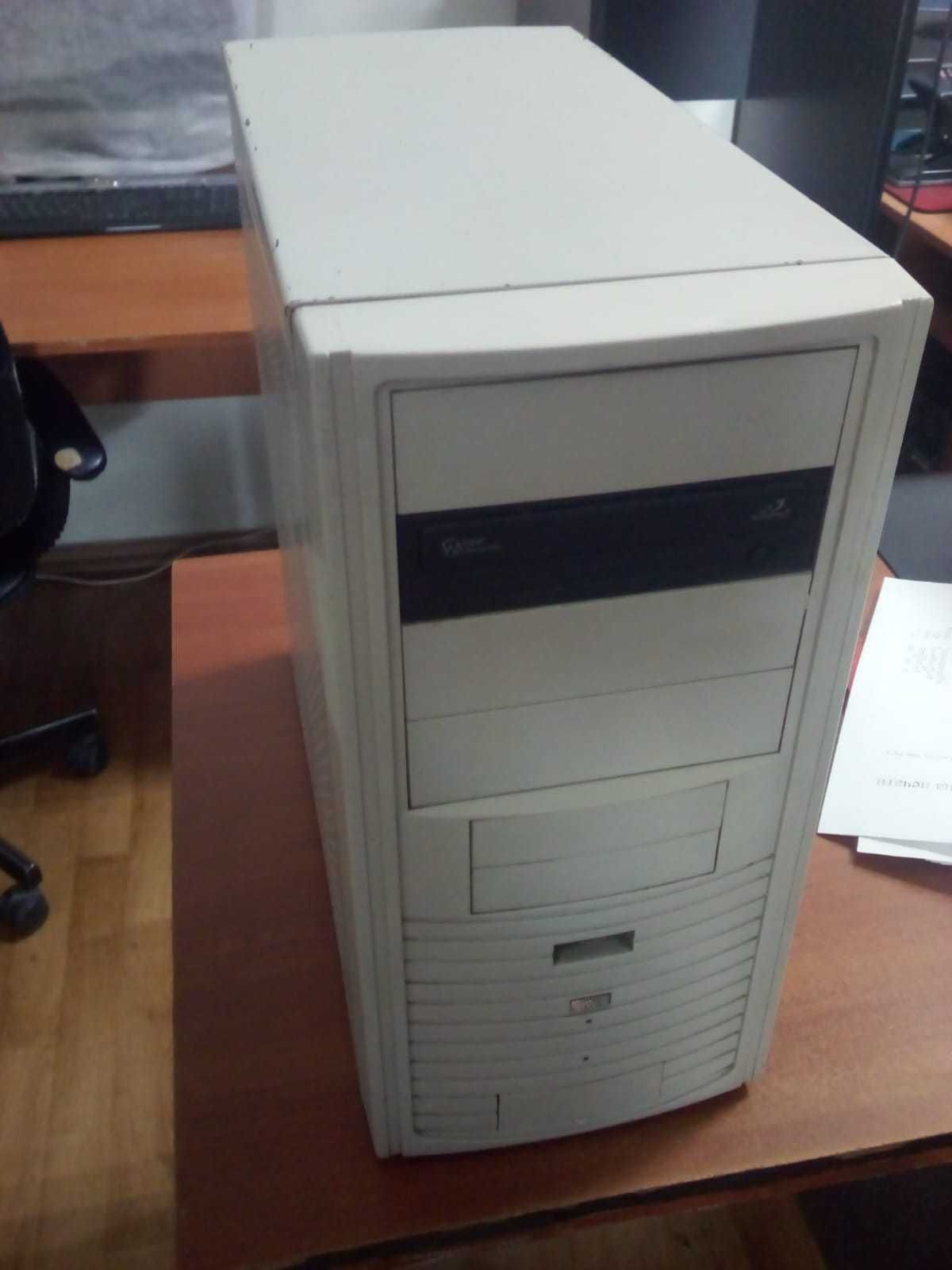 Лазерный принтер + Компьютер (P4 3.06 Ghz/1Gb DDR2/320HDD) + Монитор