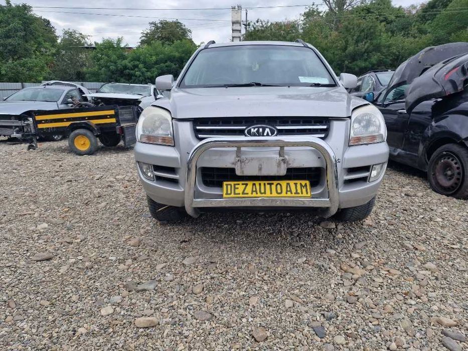 Dezmembrez dezmembrari Kia Sportage 2.0 D4EA 140 CP an 2008 2009