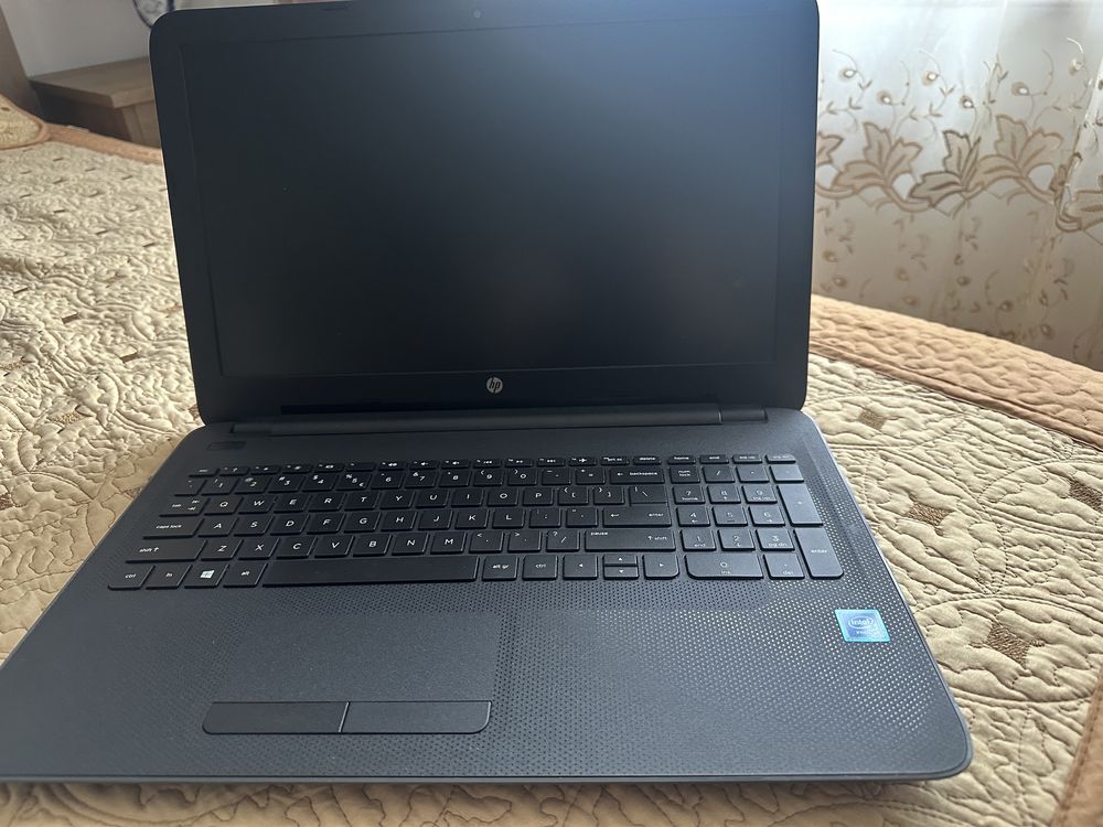 Laptop HP 250 G4!