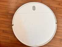 Xiaomi Mi Robot Vacuum-Mop Essential