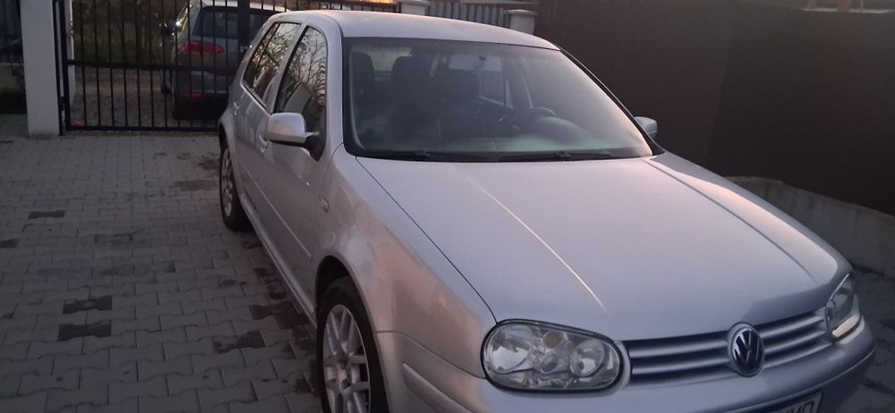VW GOLF 4 1.6 BENZINA 2003