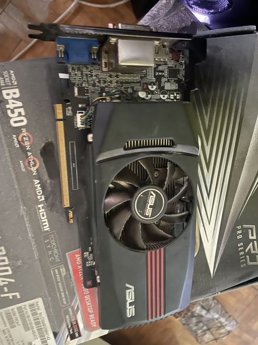 Видеокарта GTX 650
