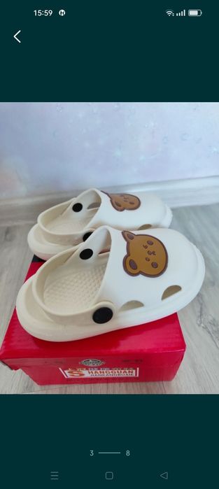 Продам кроксы новые