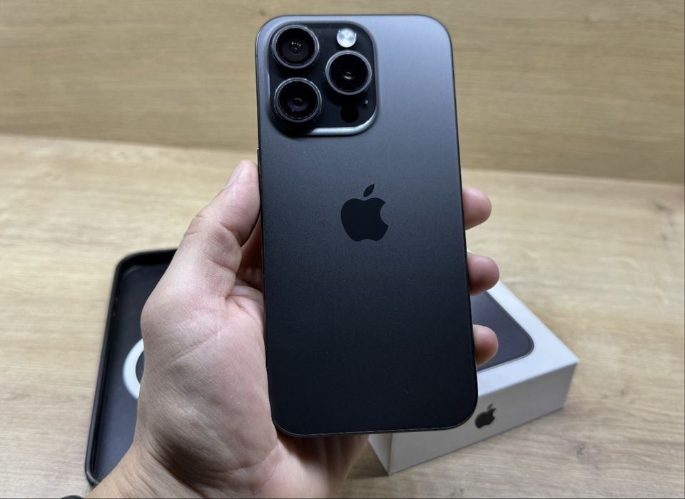 vand iPhone 15 Pro 256Gb Black titanium 97%