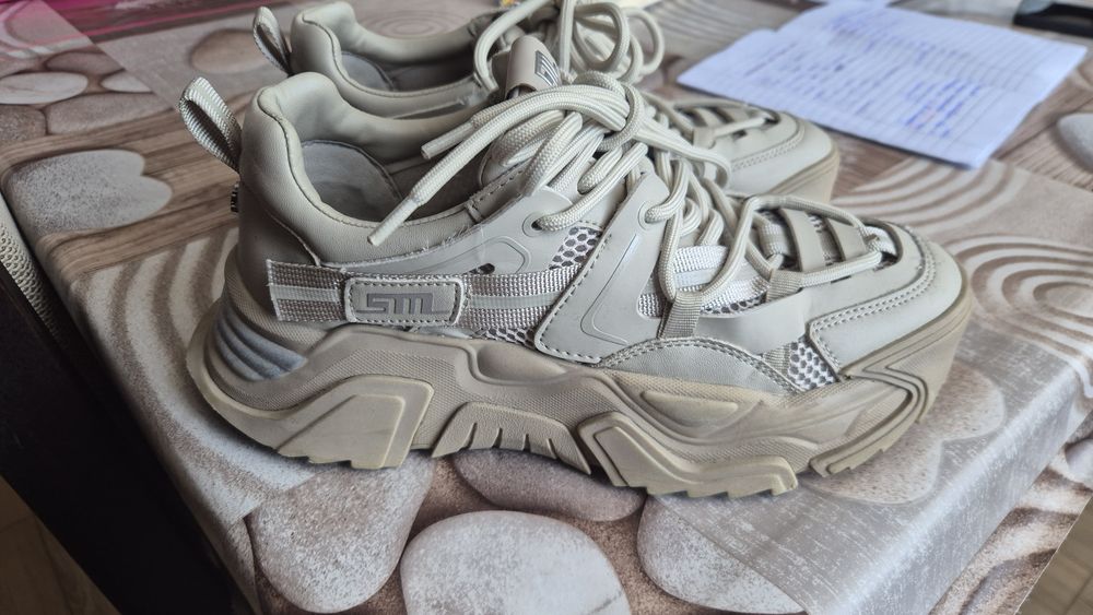 Steve madden в бежаво